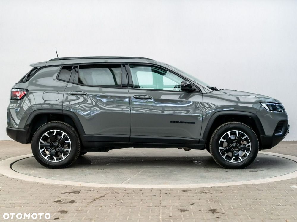 Jeep Compass 1.3 T4 PHEV 4xe Upland S&S - 5