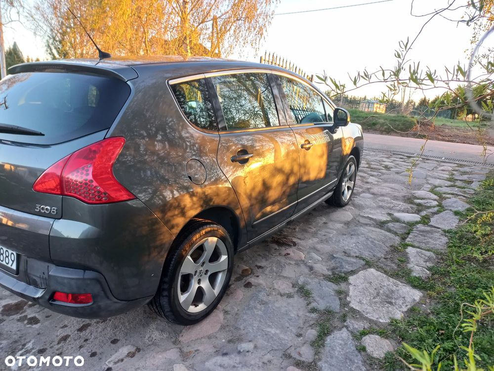 Peugeot 3008 2.0 HDi Premium - 7