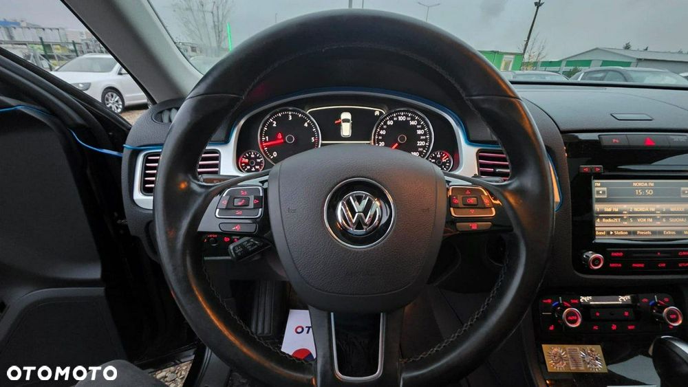 Volkswagen Touareg - 15