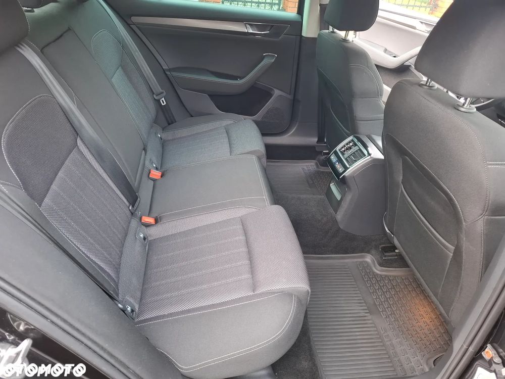 Skoda Superb 1.5 TSI ACT Style - 28