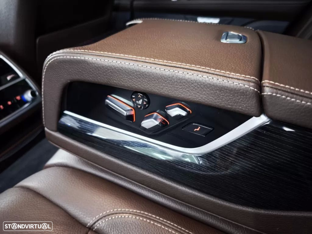 BMW 725 d Pack M - 45