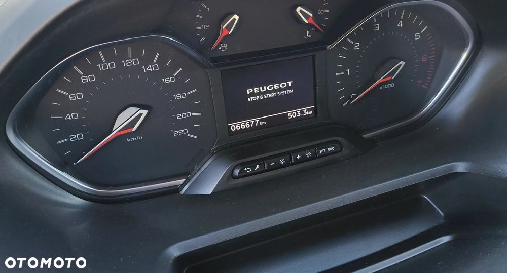 Peugeot Rifter - 22