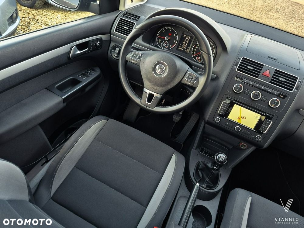 Volkswagen Touran 2.0 TDI Highline - 15
