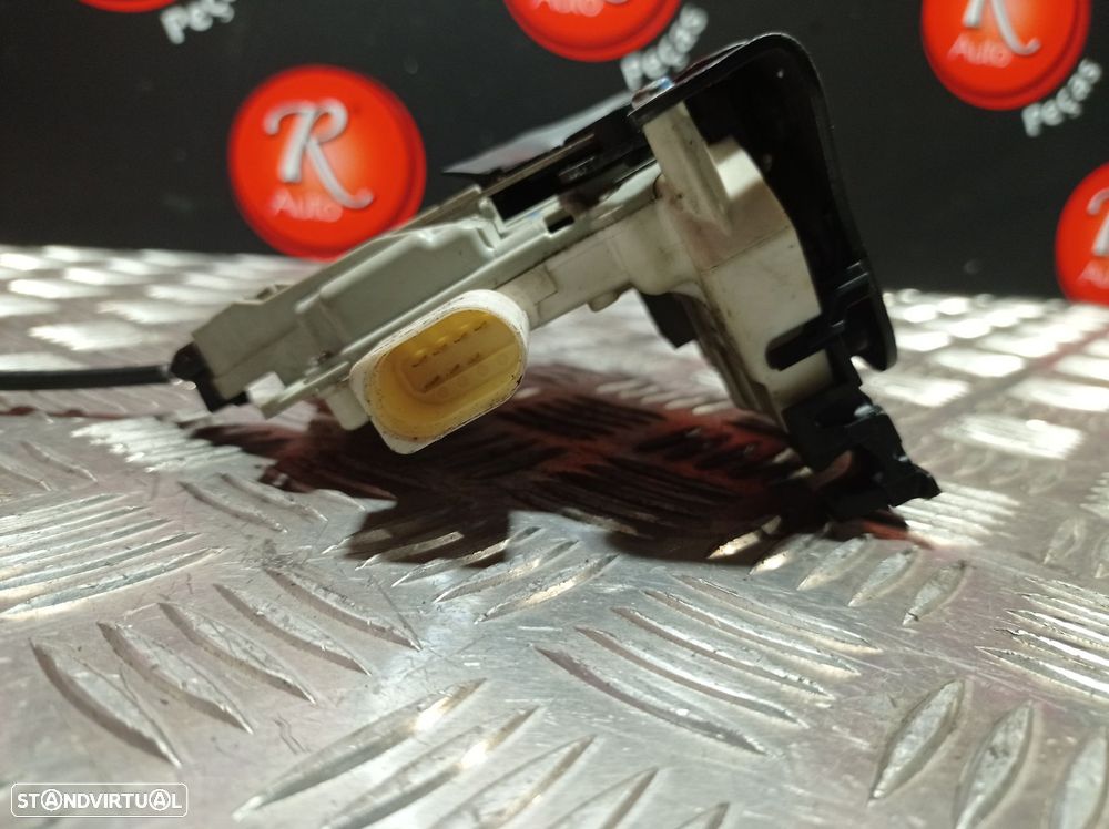 Fecho T.D Seat Leon (1P1) - 2