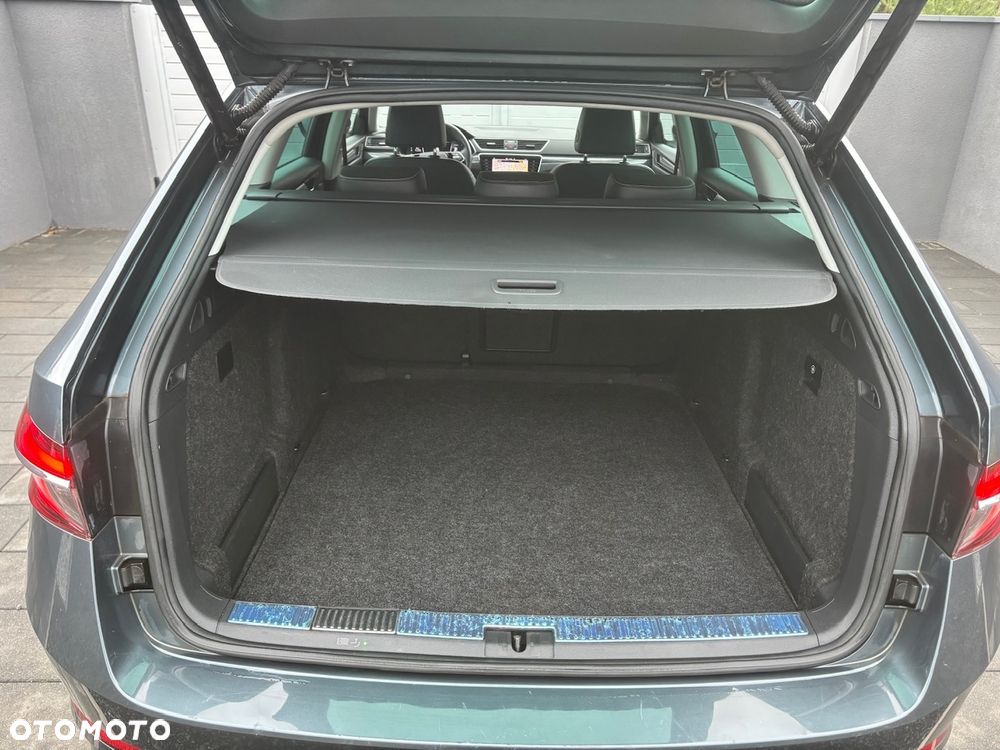 Skoda Superb 2.0 TDI Ambition DSG7 - 10