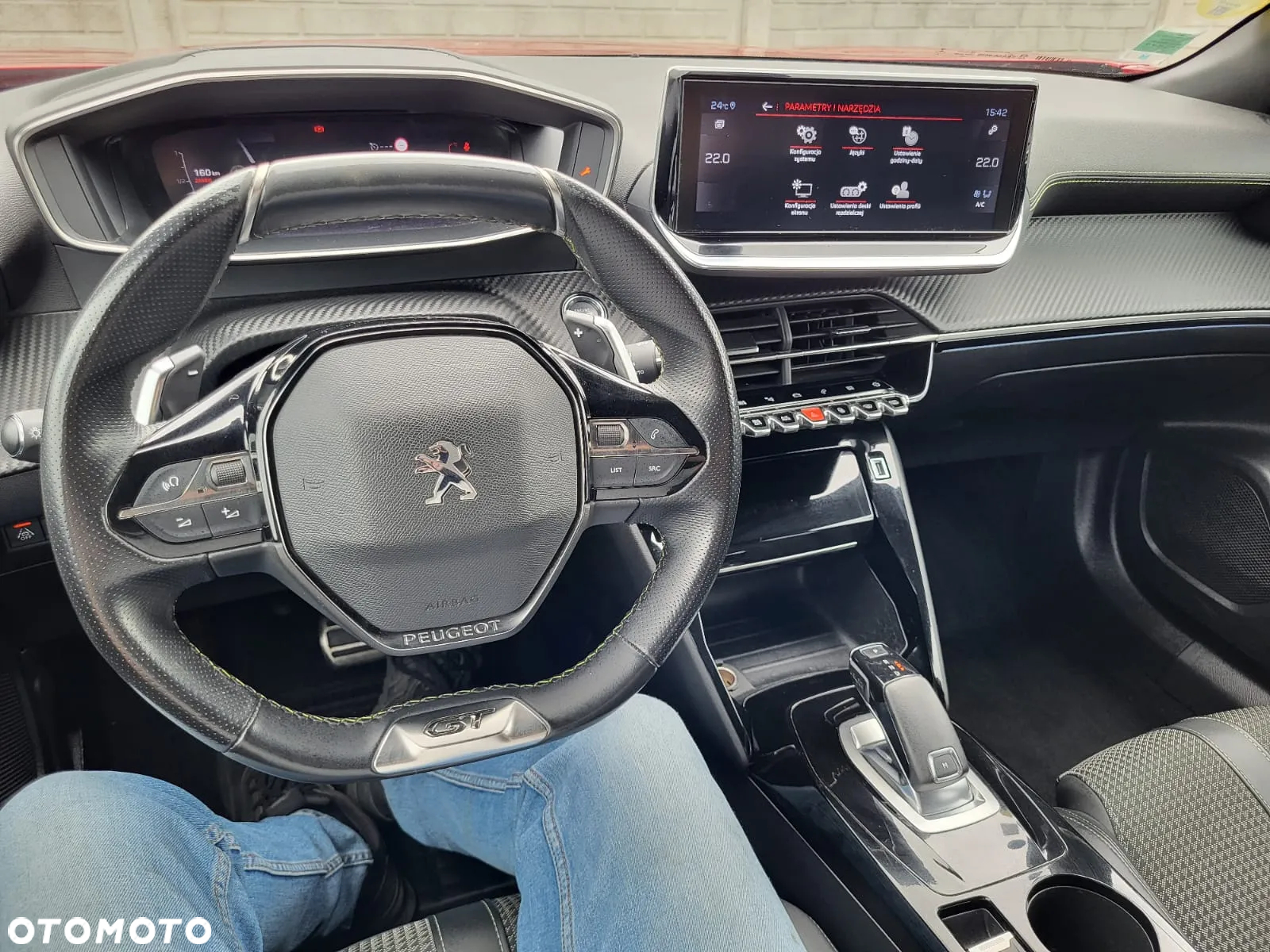 Peugeot 2008 BlueHDi 130 EAT8 GT Pack - 24