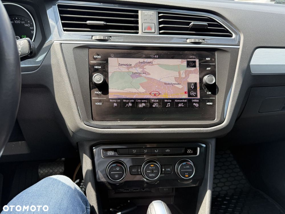 Volkswagen Tiguan - 17