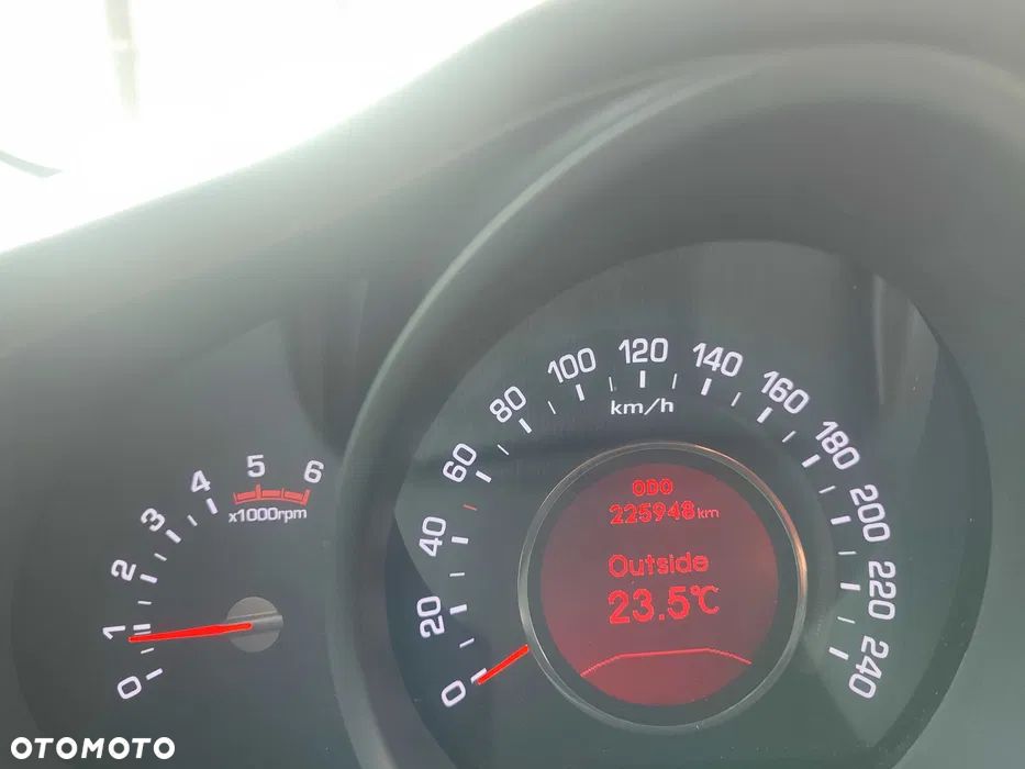 Kia Sportage - 3