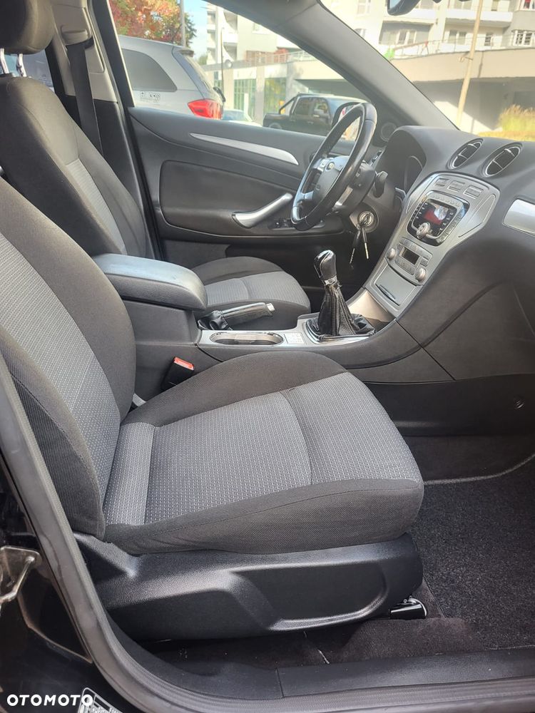 Ford Mondeo 2.0 Black Magic - 26