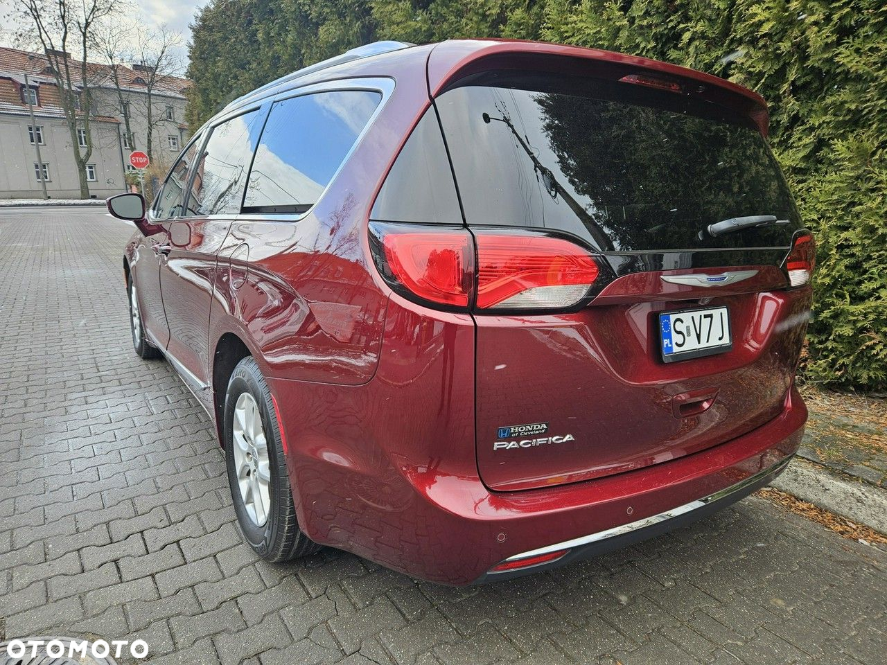 Chrysler Pacifica - 6