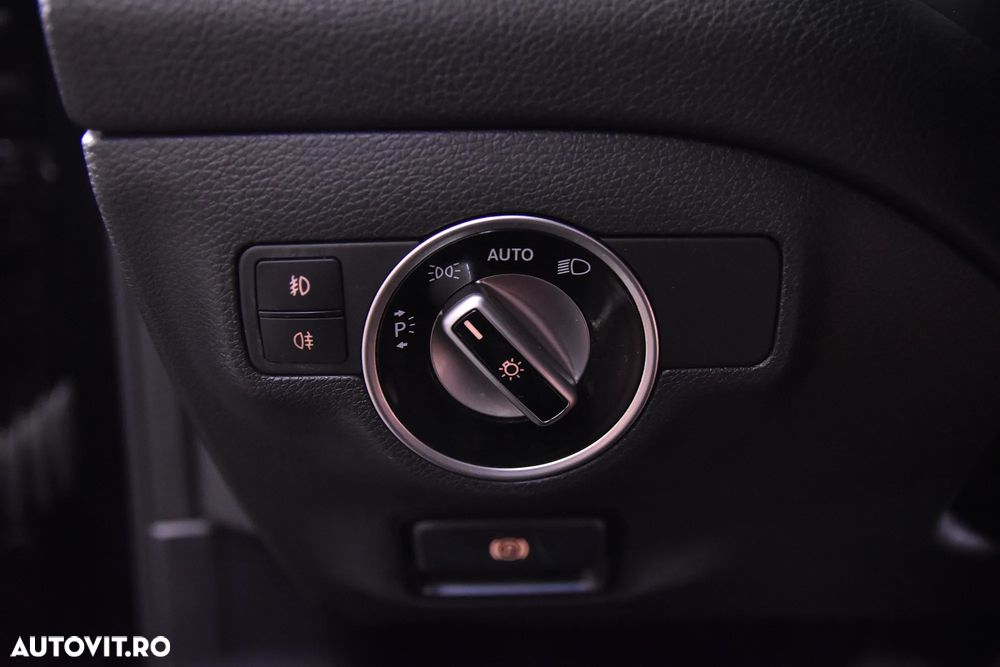Mercedes-Benz GLA 200 d 4MATIC Aut. - 15