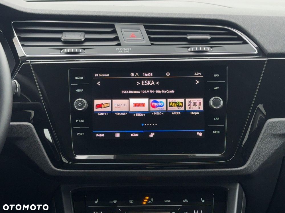 Volkswagen Touran 2.0 TDI BMT Highline DSG - 22