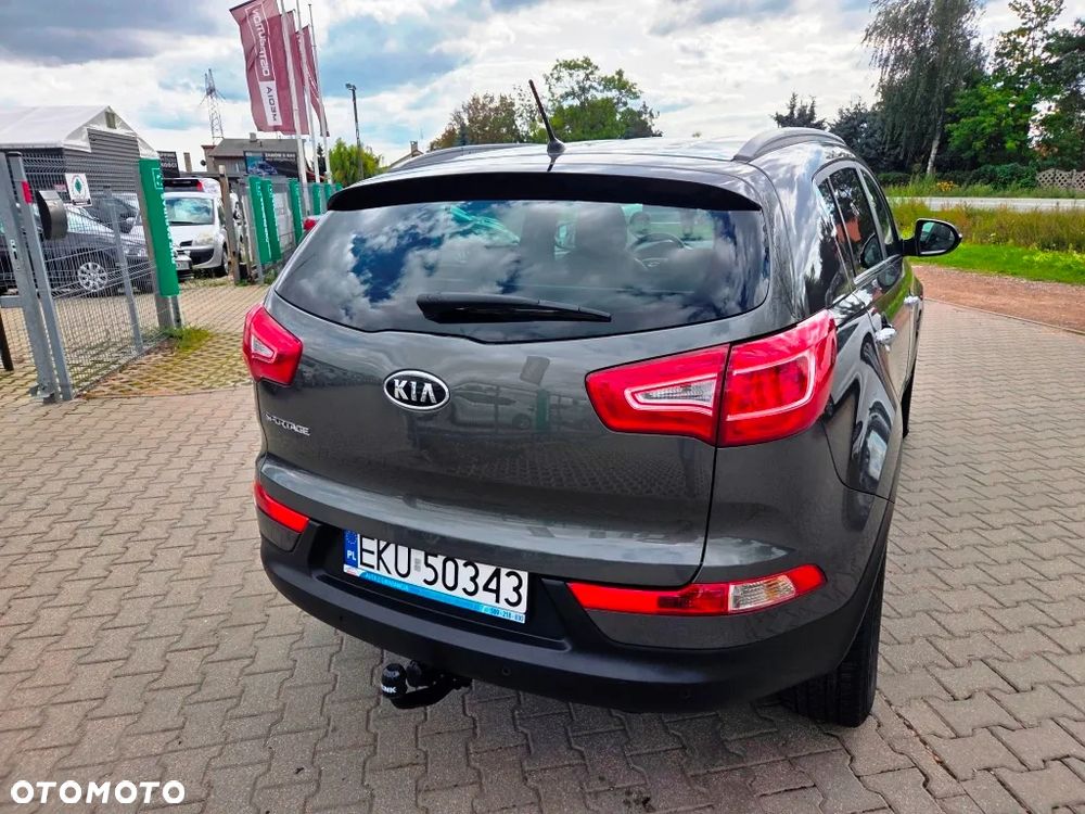 Kia Sportage 2.0 L 2WD - 11