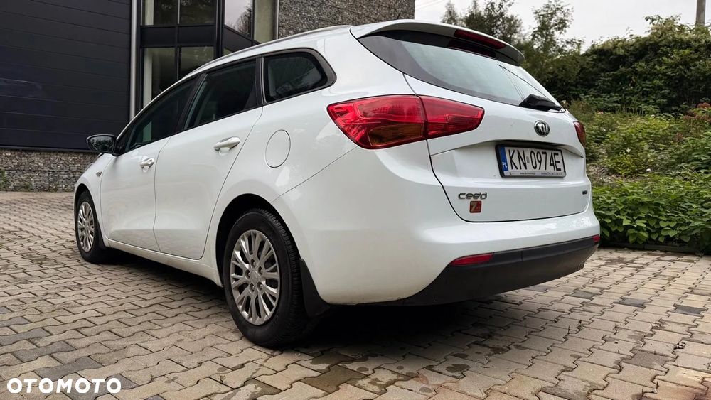 Kia Ceed - 1