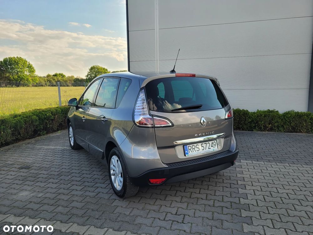 Renault Scenic - 11