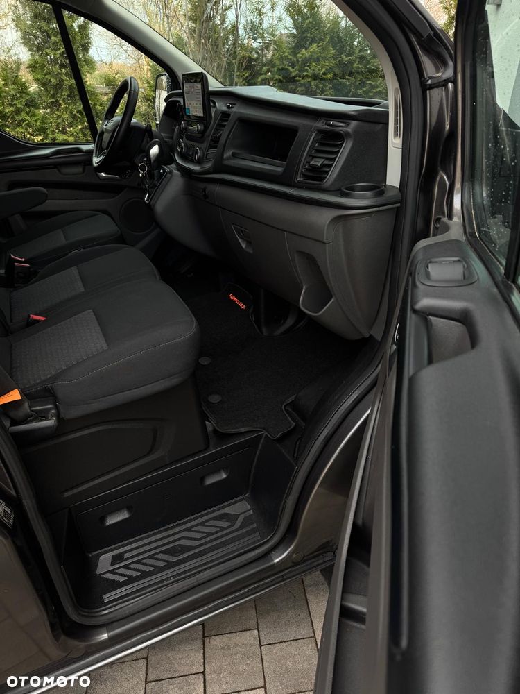 Ford TRANSIT CUSTOM - 26