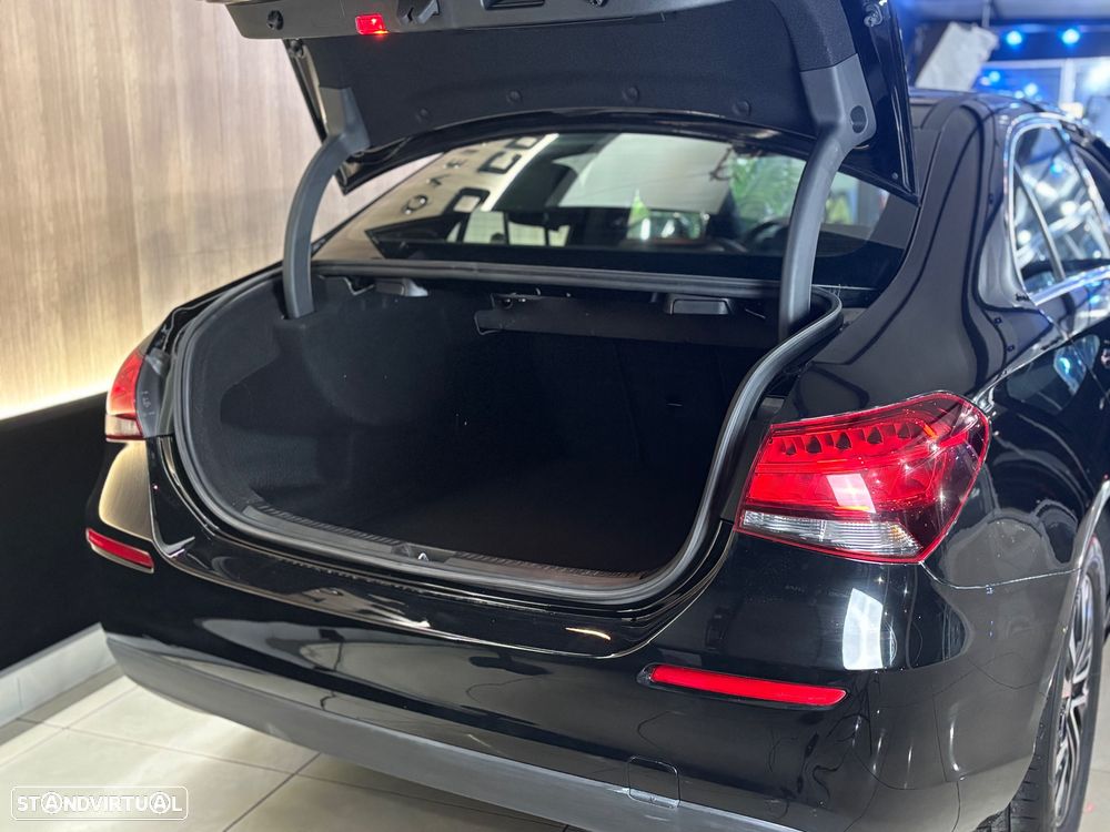 Mercedes-Benz A 180 Limousine d Style - 17