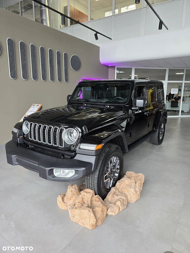 Jeep Wrangler Unlimited GME 2.0 Turbo Sahara - 1