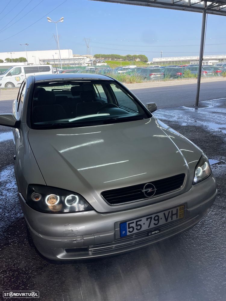 Opel Astra - 2