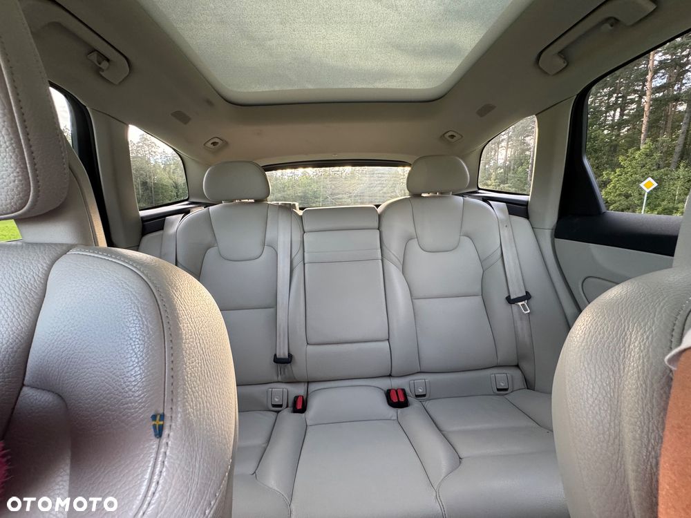 Volvo XC 60 T6 AWD Inscription - 2
