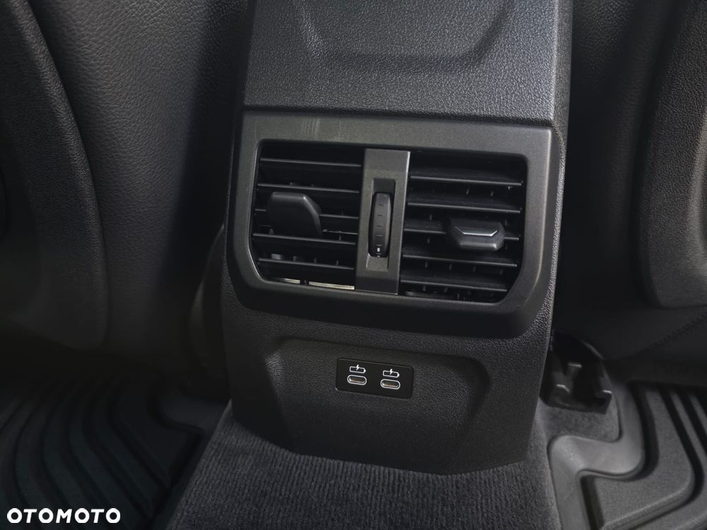 BMW Seria 2 218i M Sport sport - 27
