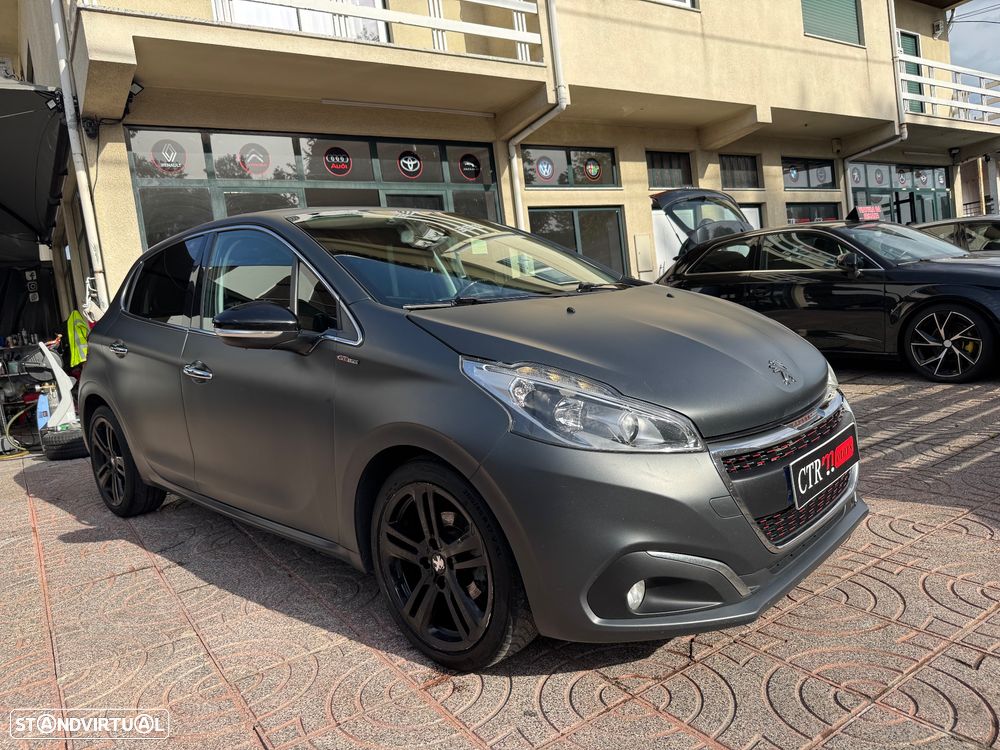 Peugeot 208 1.2 PureTech GT Line EAT6 - 6