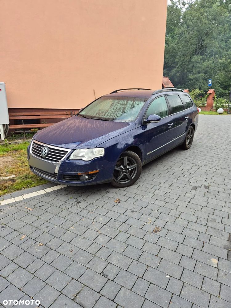 Volkswagen Passat - 5