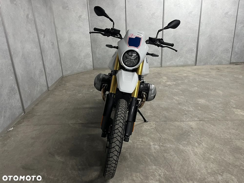 BMW R - 7