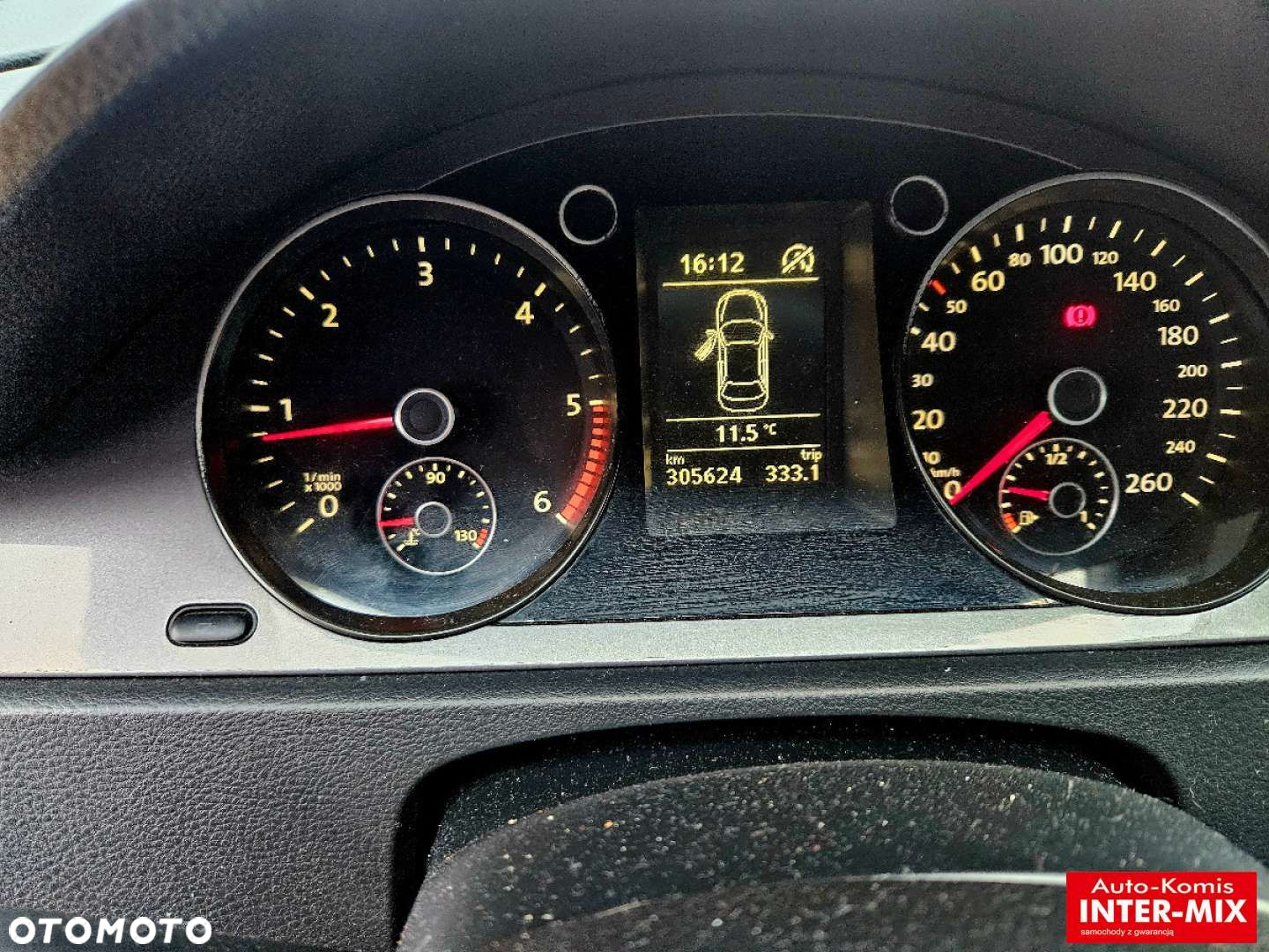 Volkswagen Passat - 21