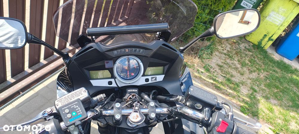 Honda CBF - 7