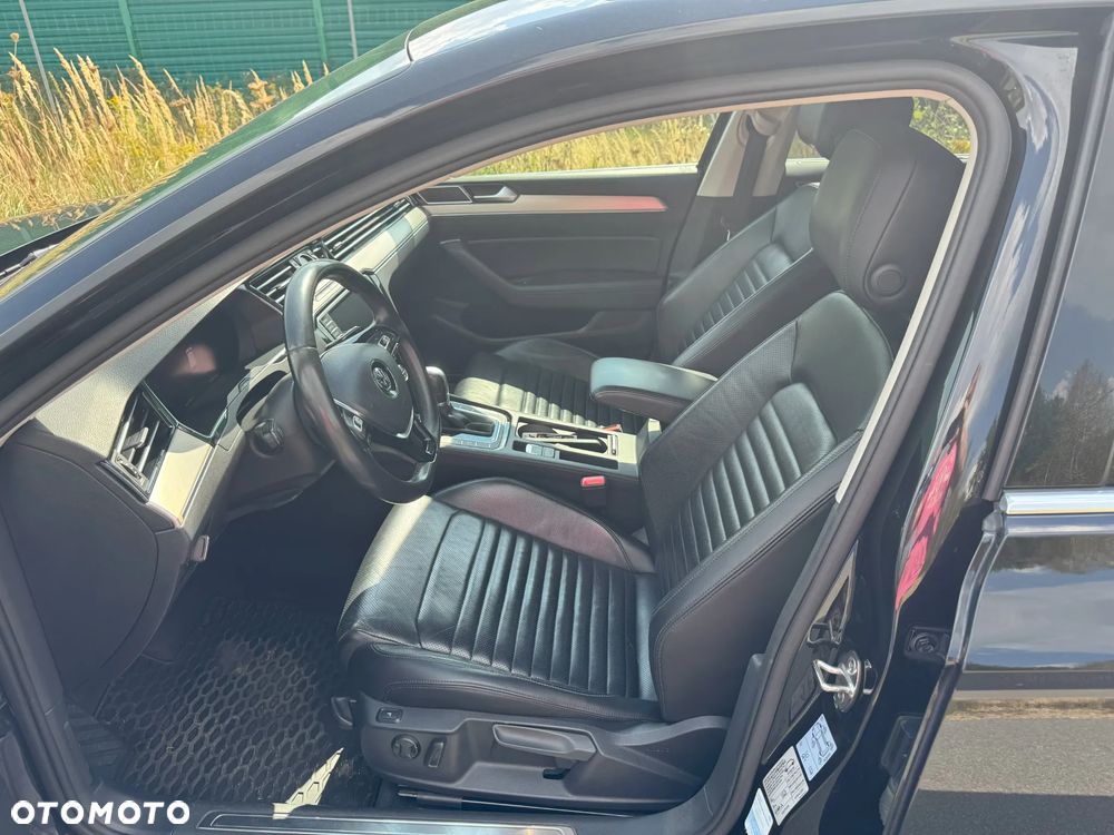 Volkswagen Passat - 6