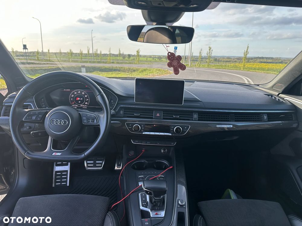 Audi S4 Avant 3.0 TFSI Quattro Tiptronic - 17