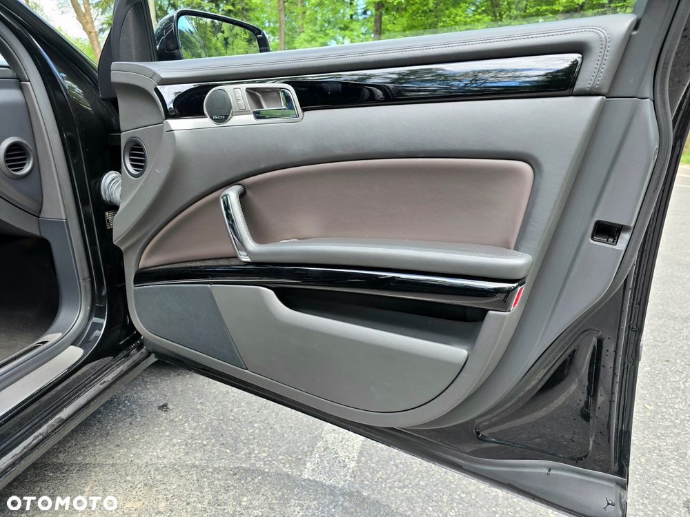 Volkswagen Phaeton 4.2 V8 4MOTION Automatik (5 Sitzer) - 24