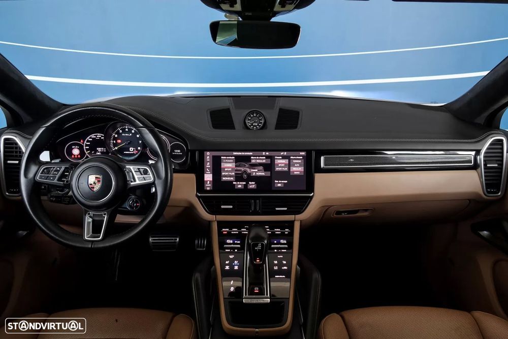 Porsche Cayenne Coupé Turbo S E-Hybrid - 6