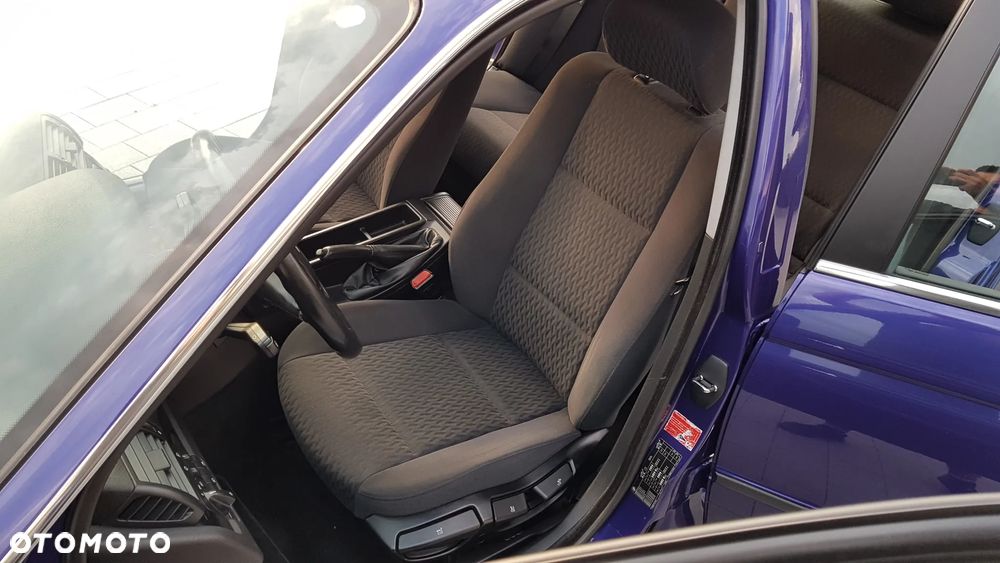 BMW Seria 3 - 21