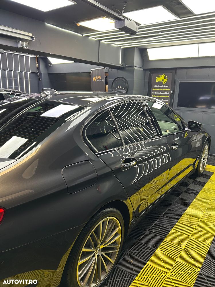 BMW Seria 5 530d AT - 25