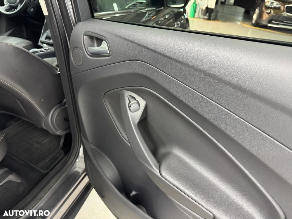 Ford Kuga 2.0 TDCi 4WD Powershift Individual - 20