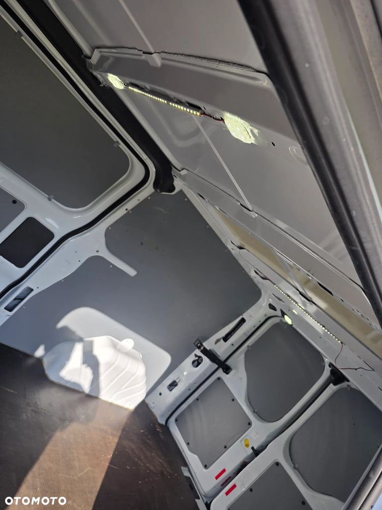 Ford Transit custom long 2,2 2015 r bez adblue 125KM klima tempomat trafic vivaro jumpy proace vito expert - 33
