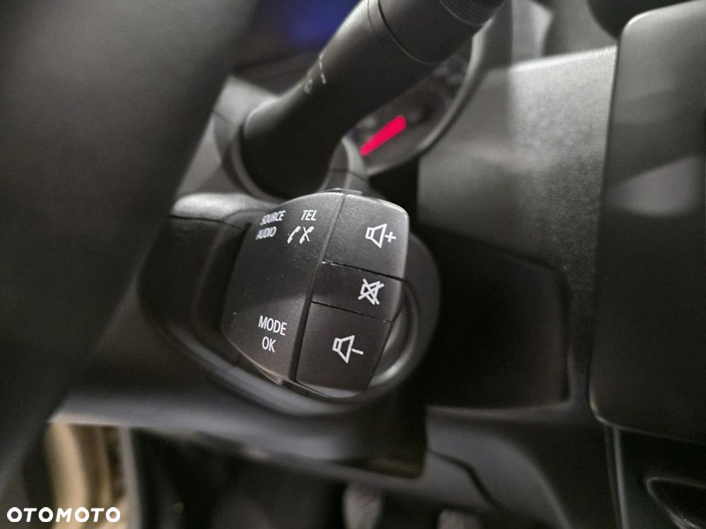 Dacia Duster 1.6 SCe Essential - 22