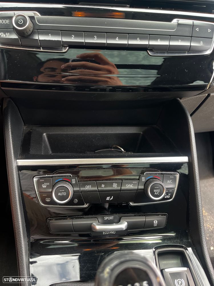 BMW 216 Active Tourer d Luxury Line - 12