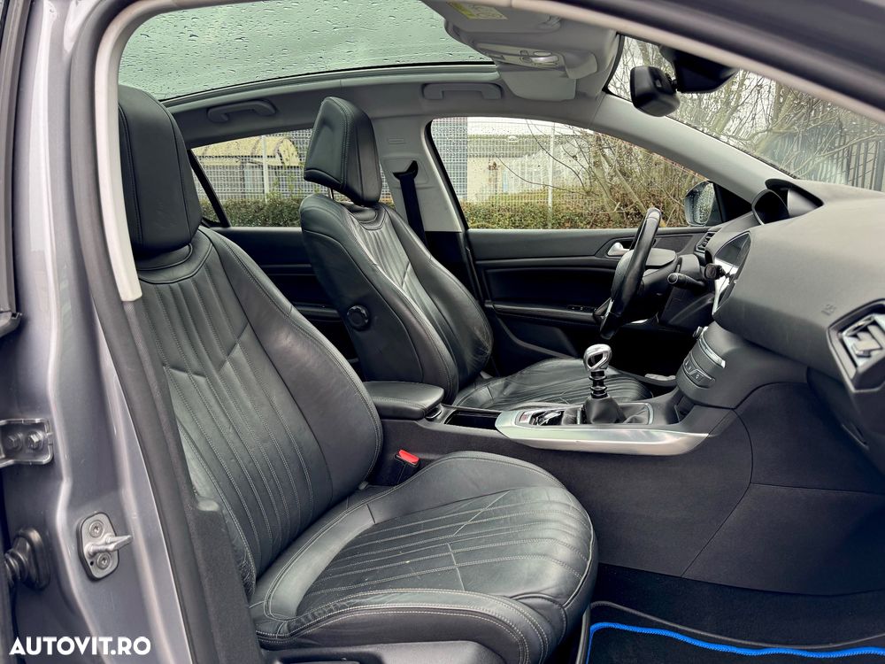 Peugeot 308 - 6