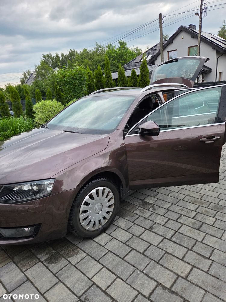 Skoda Octavia 1.4 TSI Ambition - 25