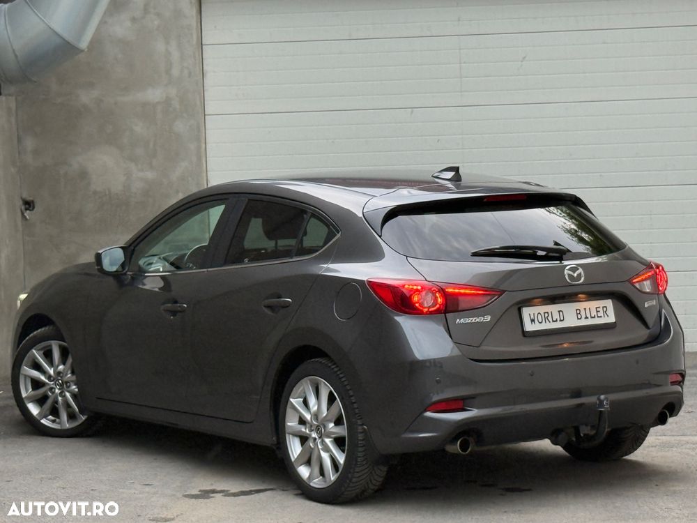 Mazda 3 G120 Revolution - 3
