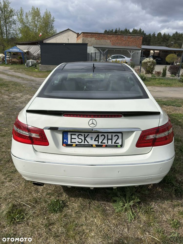 Mercedes-Benz Klasa E - 4