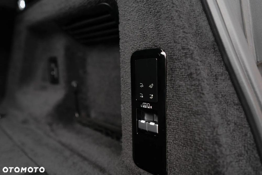 Land Rover Range Rover Sport S 4.4 V8 P530 First Edition - 39