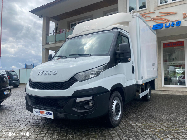 Iveco Daily 2.3 35S15 Contentor C/Motor Frio