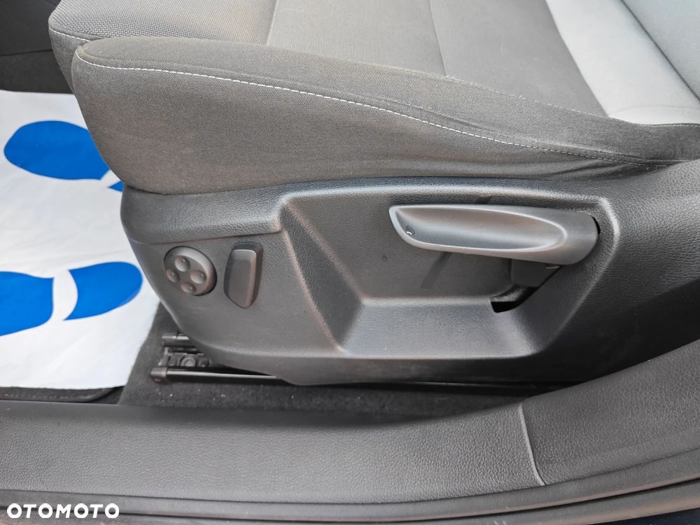 Volkswagen Sharan 2.0 TDI DSG BlueMotion Technology Life - 29