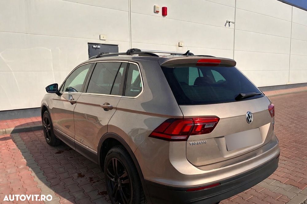 Volkswagen Tiguan 2.0 TDI DPF DSG 4Mot Comfortline - 14