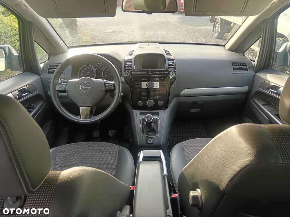 Opel Zafira 1.8 Innovation 110 Jahre - 6