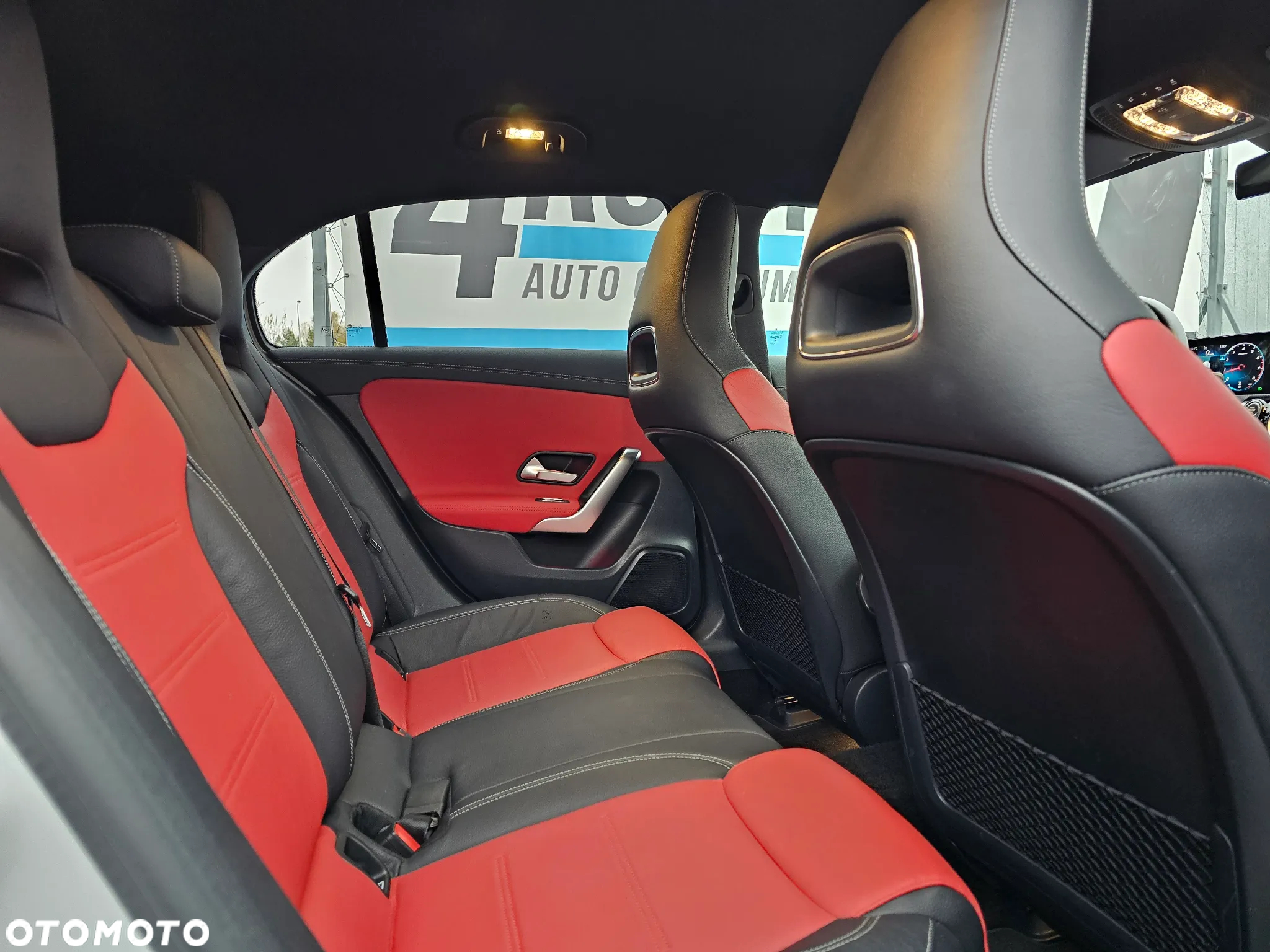 Mercedes-Benz Klasa A 180 AMG Line 7G-DCT - 15